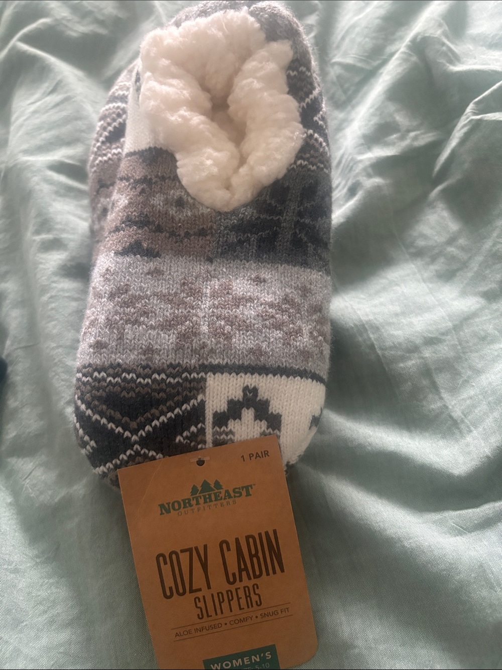 Cozy Cabin Sherpa-Lined Slipper Socks - Gray & Cream